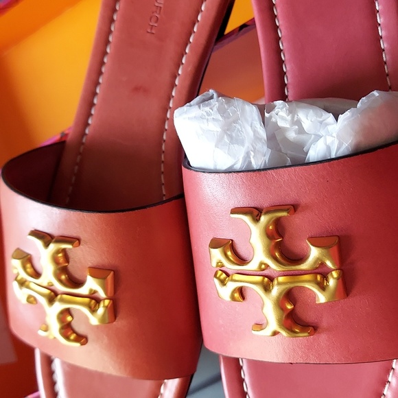 Tory Burch Women's Eleanor Slide Sandals. Check pictures well. Like new - Picture 8 of 8